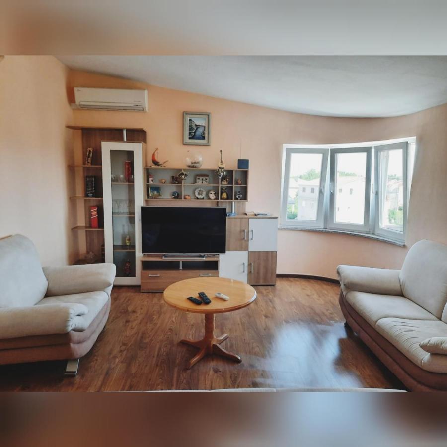 Apartman Julienne Kaštela Exterior foto